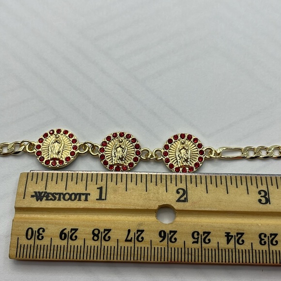 14k gold plated Virgin of Guadalupe bracelet Red rhinestones - Picture 6 of 9